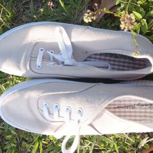 Women's Cream Canvas Sneakers